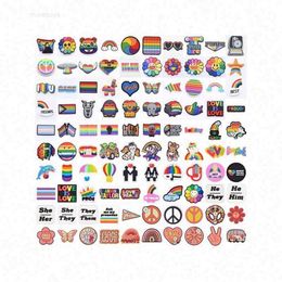 Lgbtq Popular Hand Finger Sign Shoes Charms for Clog i Love You Gestures Charm Peace Layering Rubber bags shoes accessories