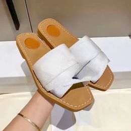 summer Sandal Luxury Man Woody clog Mule Flat sandale Slide Letter loafers tazz slipper Slippers beach platform Canvas shoe flip flop