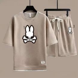 Rabbit Shirt Luxury Designer Tshirts Brand Mens T-Shirts Skull Bunny Pattern Top Cotton O-Neck Short Sleeve Tshirt Print Ghost Rabbit Polo Shirt Summer Tshi 974
