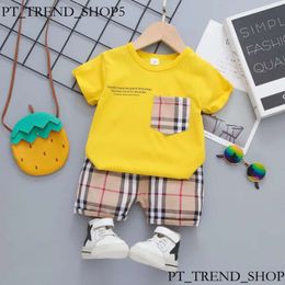 Baby Jungen Mädchen Kleidungsstücke karierte Kleinkind -Säuglings -Sommerkleidung Kinder Outfit Kurzärmel Casual T -Shirt Shorts B83