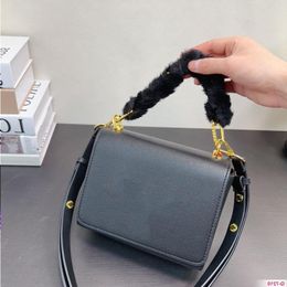 Fashion Bag Bags Twist Denim Fashion Lady Chain Shoulder Bags Flap Pochette Handbags Twists Woman Leather High Crossbody Tote Designer Vjsr