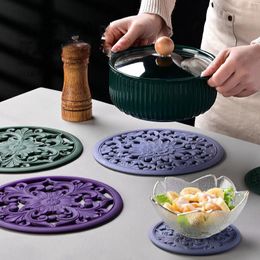 Table Mats 3pcs/ Set Cutout Pattern Silicone Art Flower Circular Insulation Pad Water Philtre Anti Scalding Kitchen Accessorie