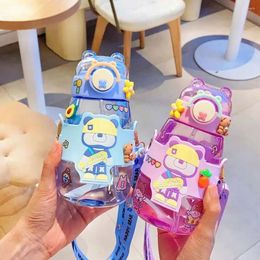 Water Bottles 600ml Kid Bottle Portable Cartoon With Strap Baby Feeding Cup Leakproof Lightweight Children's Straw