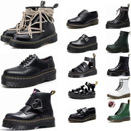 2024 boots designer Dr Women Men Martenes Boot Ankle Mini Platform Doc Booties Low Top Leather Winter Snow Booties OG 1460 Smooth Oxford Bottom Warm Shoes