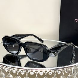 Luxury Designer Sunglasses for Women Men Fashion Classic Eyeglasses Goggle Outdoor Beach Sun Glasses With Gift Box