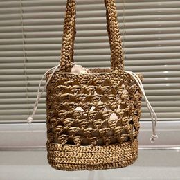 Woven Braided Embroidery Shopping Bag Luxury Hollow Mesh Mini Tote Ladies Large Beach Bag Designer Women's Beach Vacation Shoulder Bag 052724a