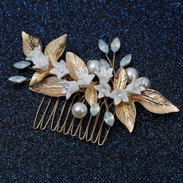 Hair Clips Golden Leaves Comb Wedding Accessories Exquisite Pearls Rhinestone Barrettes Headpiece Luxurious Jewel