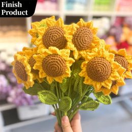 Decorative Flowers 1PCS Finished Knitted Crochet Sunflower Smile Artificial Bouquet Wedding Home Decoration Mother's Valentine's Day Gift