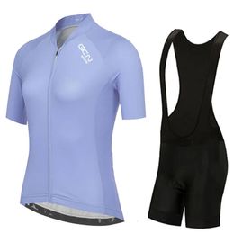 Womens Cycling Shorts 2023 Summer Short Sleeves Jersey Set Mountian Bike Racing Clothing Maillot Ciclismo Mujer 240523