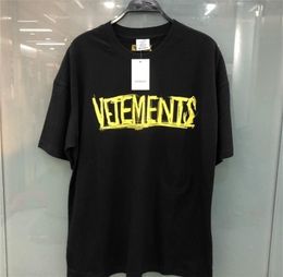 VETEMENTS World Tour Tshirt Summer Spring Country Print Tshirts Men Women Oversize Hip Hop VTM Tee 2104205416319