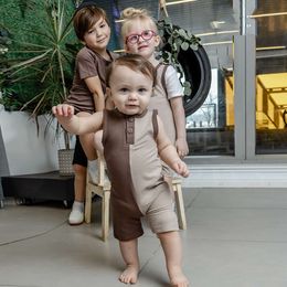 Bebek bebek kolsuz renk bloğu ön düğmeleri açılıyor bebek tulumlar yaz kıyafetleri kısa romper yuvarlak boyun l2405