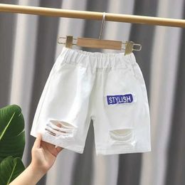 Shorts New Fashion Kids Boys Jeans Shorts Pants Childrens Clothing Toddler Baby Knee Length White Denim Pants Summer Childrens Shorts Y240524