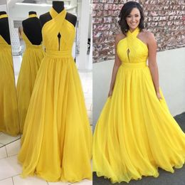 Bridesmaid Dresses 2022 Yellow Chiffon for Junior Wedding Party Guest Gown Maid of Honour Halter Backless Custom made Full Length 268P