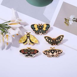 Butterfly brooch, insect gorgeous metal badge, scarf buckle, uniform collar pin, moth medal