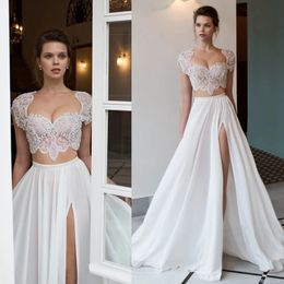 Riki Dalal Two Pieces Beach Dresses Bead High Side Split Lace Applique Short Sleeves Bridal Gowns Vintage Chiffon Wedding Dress