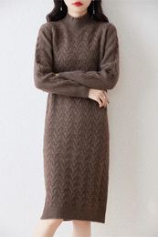 Casual Dresses Official Merino Wool Sweater Dress 2024 Autumn And Winter Women's Thickened Cable Straight Skirt