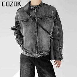 Men's Jackets Mens retro denim jacket Womens high street loose denim jacket Zipper Distress design jacket Unisex Japanese school team jacket Q240523