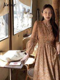 Jielur Summer Fashion French Women Dresses Vintage Floral Chiffon Dress Female High Waist Simple Vneck Long Sleeve 240518