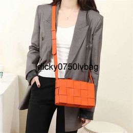 BVs woven sided Designer Handbags hand bottegaa vendetta bag Double diagonal cross Small square Qi Wei Mei Ting Same large grid Womens Q5ZA