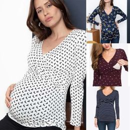 Outdoor Portable Nursing Clothing V-Neck Maternity Care Tops Maternity Long Sleeve T-shirts Nursing Wear 240524