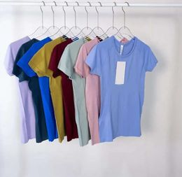 女性ヨガTシャツレディースTシャツ高弾性通気性ランニングトップクイック乾燥シームレスショートスリーブスポーツサイクリングジムGood6G