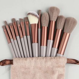 813PCS Makeup Brushes Set Fluffy Soft for Beauty Cosmetics Foundation Blush Eyeshadow Kabuki Blending Brush Tools 240523