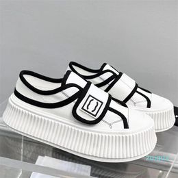Canvas Shoes 2024 Autumn Matcake Bottom Biscuit Little White Shoes Thick Sole Board Shoes Round Toe Women's