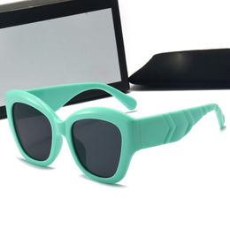 New classic G woman cat eye sunglasses womens fashion UV400 square frame shades geometric lines wide temples oversize beach eyewear dri 242f