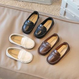 Flat shoes Korean style childrens casual Moccasin shoes 2022 spring new boy PU Japanese style simple pleats for boys and girls apartment childrens soft Q240523
