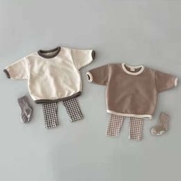 2023 New Baby Boys Solid Cute Casual Long Sleeve Top Cotton Infant Toddler Girls Plaid Fashion Pant 2pc Set Children Pamas L2405