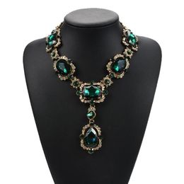 Pendant Necklaces Classic Green Gemstone Choker Necklace For Women Large Glass Crystal Ethnic Bride Wedding Vintage Collares Chains Jew 269n