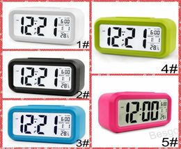 Plastic Mute Alarm Clock LCD Smart Clock Temperature Cute Posensitive Bedside Digital Alarm Clock Snooze Nightlight Calendar BH8711141