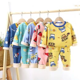 Baby Boys Pamas Winte Warm Children's Clothing Zewnętrzność nastolatka Pama Bawełna piżama dla dzieci 2 4 5 6 8 10 lat L2405