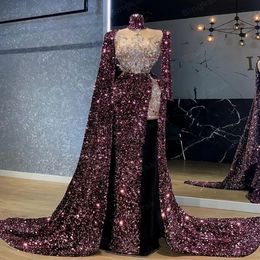 Sexy Sarkly Burgundy sequined Mermaid Prom Dresses 2021 With Long Sleeves Front Split Sweep Train Formal Evening Special Occasion Gowns 310l