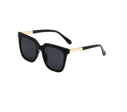 Hot Luxury Sunglasses Polarised lens Designer letter womens Mens Goggle senior Fashion Eyewear For Women eyeglasses frame Vintage Metal Sun Glasses With Box
