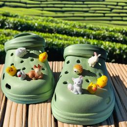 3D cute little animals Hole shoe Charms Designer DIY Shiny Bling Shoes Decaration for Clogs Kids Boys Women Girls Gifts 240524