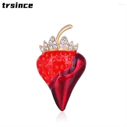 Brooches Red Enamel Strawberry For Women Luxury Rhinestone Bouquet Flower Weddings Party Office Casual Brooch Pins Gifts