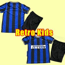 Kids Retro soccer jerseys inter FIGO SNEIJDER MILITO MILANS IBRAHIMOUIC Vintage football shirt RONALDO 2009 2010 09 10 Child Size 16-28