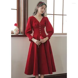 Casual Dresses French Vintage Style Red For Women Elegant Autumn Beaded V-Neck Sexy Chic Velvet Vestidos Mujer Evening Dress