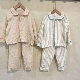 Girl Boy Cotton Gaze Pamas Clothes Set Autumn Spädbarn Småbarn Child Top Shirt+Pants 2st Home Wear Suit Baby Clothes1-12Y L2405