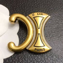 Designer Brooch Jewellery Breastpin High-end Gold Plated Brand Letter with Stamp Vogue Womens Brooches Pins Wedding Party Gift Fashion Accessory