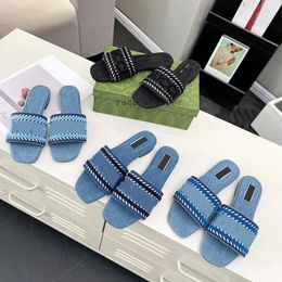 Designer Sandals Luxury Vintage Slippers Light Blue Beach Womens Casual Flat Shoes Summer Fall Mules Script Logo Denim Slide Sandal Size 35-43 5.23 01