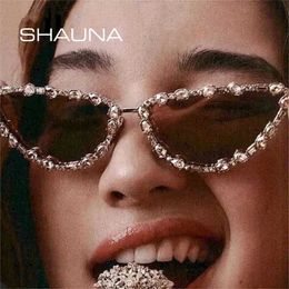Sunglasses SHAUNA Luxury Crystal Womens Cat Eye Sunglasses Trend Mens Metal Frame Sunglasses Gradient Mirror Shadow UV400 T240524