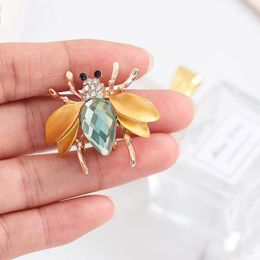Brooches Cute Insect Brooch Pin Rhinestone Bee Ladies Jewellery Wedding Party Gift