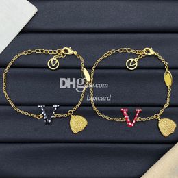 V Letter Dot Bracelets Trendy Link Chain Bracelet Vintage 18K Gold Chains With Box