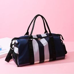 leather messenger bags outdoor sports travel fitness bag waterproof wear-resistant Oxford women handbag wet and dry separation large ca 287E