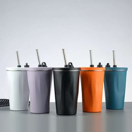 304 stainless steel vacuum diamond coffee cup with high aesthetic value and large capacity car mounted straw insulation and cold water cup