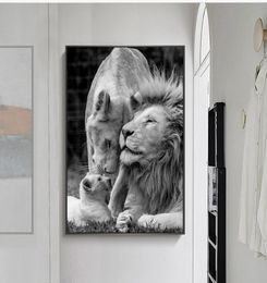 African Lions Family Black And White Canvas Art Animals Canvas Paintings Wall Art for Living Room Home Decor No Frame2539217