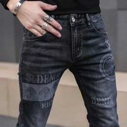 Men's Jeans Mens Trousers Classic Unique Print Black Elastic Denim Jeans Mens High Quality Slim Fit Elastic Hip Hop Jeans Q240523