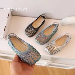 Flat shoes Peacock Blue Sparkling Spring Back Sandals for Baby Girls Luxury Shiny Cutting Ballet Apartment Childrens Soft Sole Party Mermaid Shoes Q240523